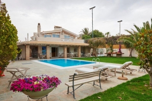 Villa Dionysia